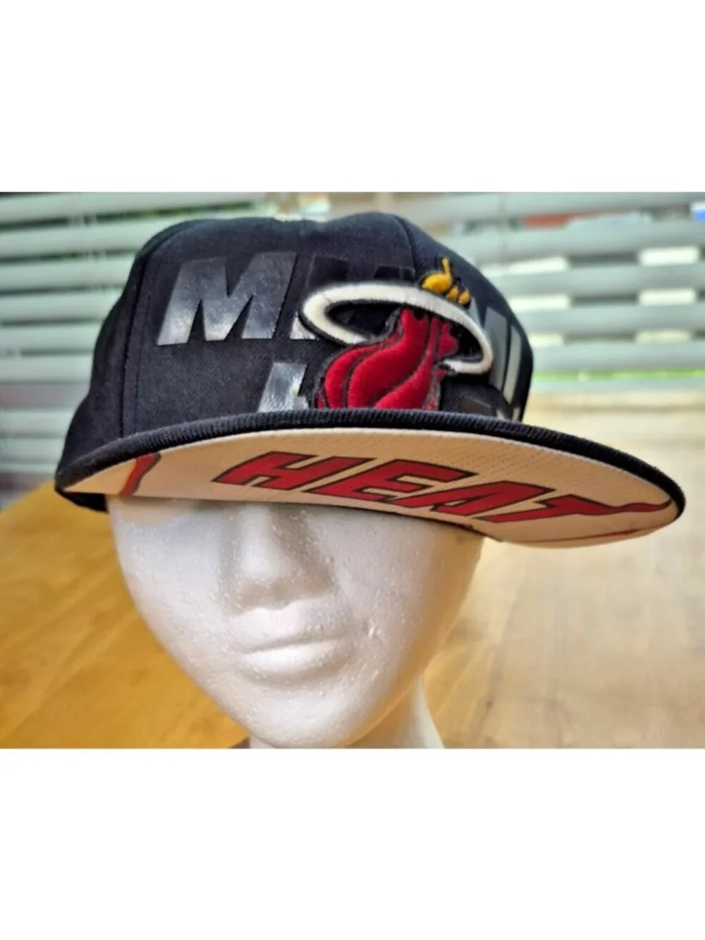 Adidas Miami Heat NBA Official Draft Day Snapback Cap - Basketball